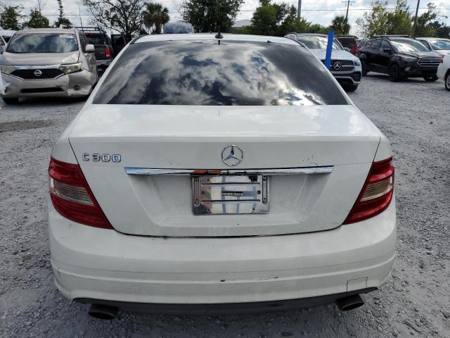 WDDGF5EB1BR160980 - 2011 MERCEDES-BENZ C 300 WHITE photo 6
