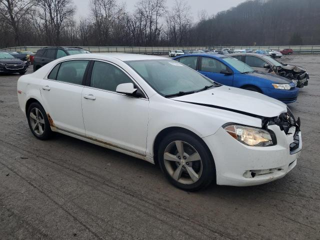 1G1ZC5E11BF260655 - 2011 CHEVROLET MALIBU 1LT WHITE photo 4