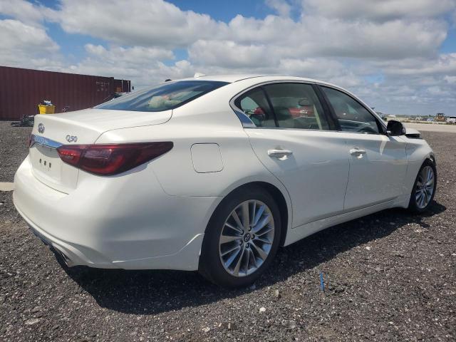 JN1EV7AP3KM518288 - 2019 INFINITI Q50 LUXE WHITE photo 3