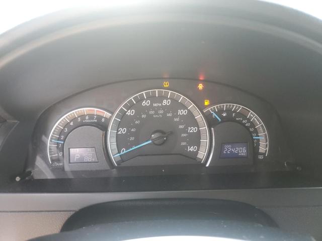 4T1BF1FK9EU747744 - 2014 TOYOTA CAMRY L 银色 照片 9