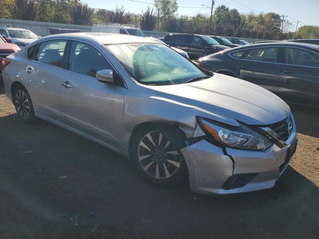 1N4AL3AP4GC159966 - 2016 NISSAN ALTIMA 2.5 Gümüş foto 4