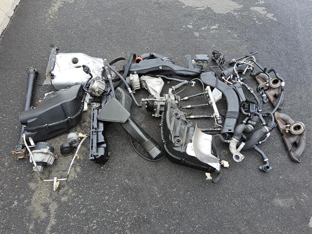 WBA6B4C5XDD097979 - 2013 BMW 650 XI GRAY photo 12