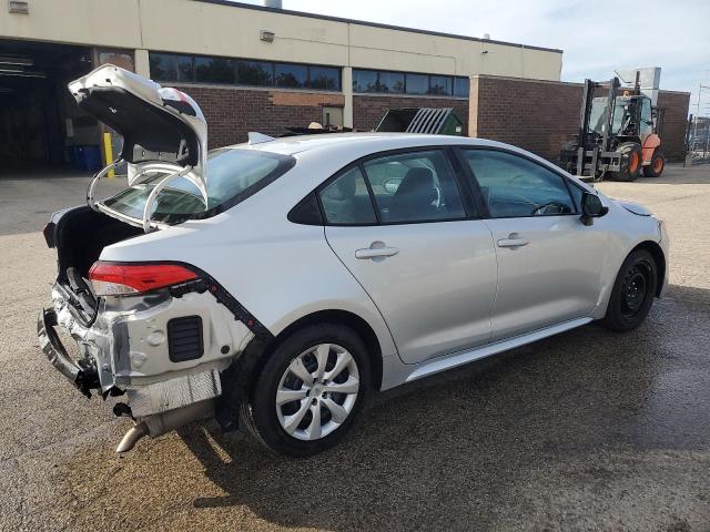 5YFEPMAE2MP209447 - 2021 TOYOTA COROLLA LE Grau Foto 3