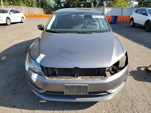 1VWBN7A31EC057581 - 2014 VOLKSWAGEN PASSAT SE SILVER photo 5