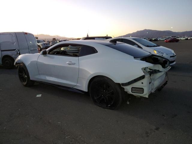 1G1FK1R60J0135538 - 2018 CHEVROLET CAMARO ZL1 WHITE photo 2