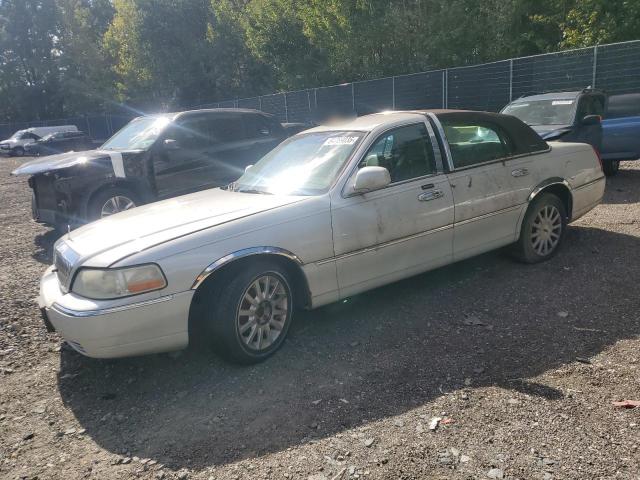 2007 LINCOLN TOWN CAR SIGNATURE, 