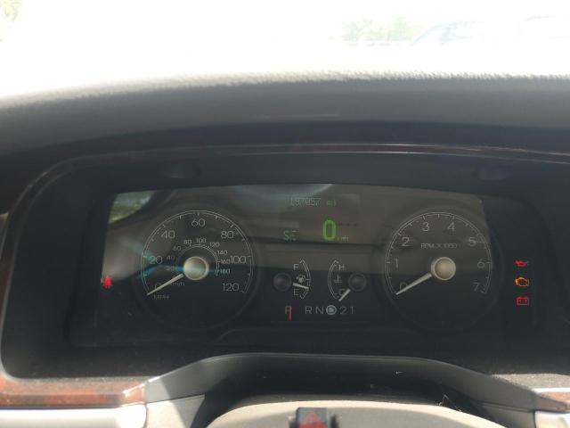 1LNHM81V87Y618464 - 2007 LINCOLN TOWN CAR SIGNATURE BEIGE photo 9