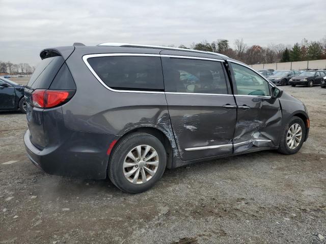 2C4RC1BG7JR154632 - 2018 CHRYSLER PACIFICA TOURING L GRAY photo 3