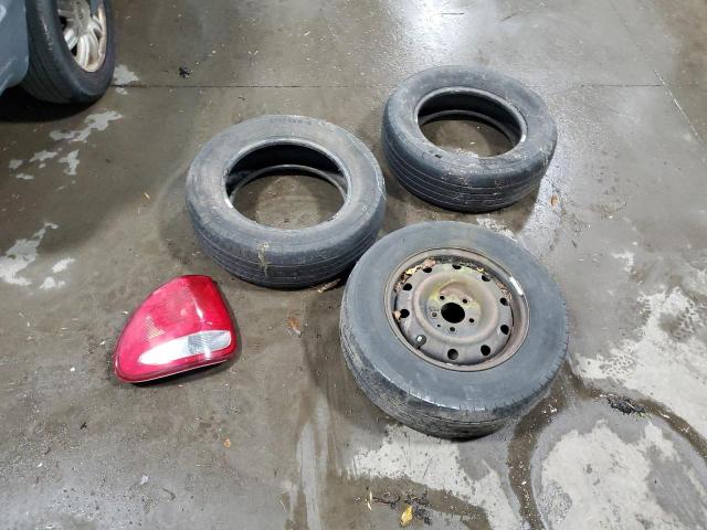 2C4GP54L05R215807 - 2005 CHRYSLER TOWN & COU TOURING ლურჯი ფოტო 13