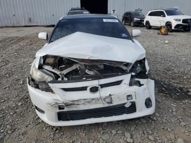 JTKJF5C75D3057381 - 2013 TOYOTA SCION თეთრი ფოტო 5