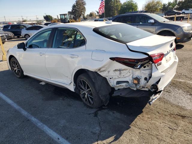4T1T11AK9PU836419 - 2023 TOYOTA CAMRY SE NIGHT SHADE WHITE photo 2