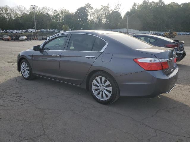 1HGCR2F78DA087621 - 2013 HONDA ACCORD EX CHARCOAL photo 2