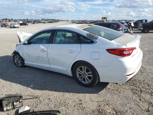 5NPE24AF5GH398071 - 2016 HYUNDAI SONATA SE WHITE photo 2