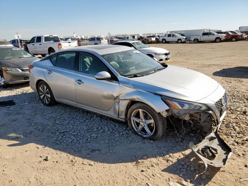 1N4BL4EV3KC146900 - 2019 NISSAN ALTIMA SL SILVER photo 4