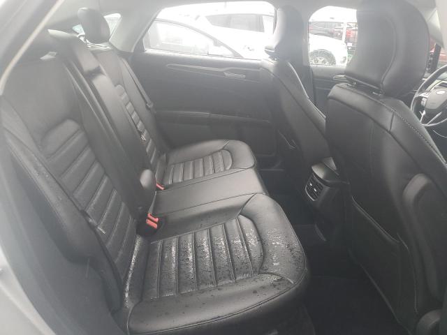 1FA6P0HD3G5115207 - 2016 FORD FUSION SE SILVER photo 10
