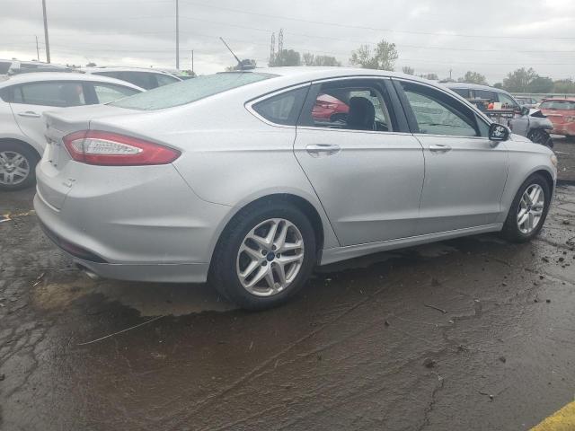 1FA6P0HD3G5115207 - 2016 FORD FUSION SE SILVER photo 3