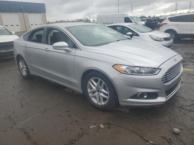 1FA6P0HD3G5115207 - 2016 FORD FUSION SE SILVER photo 4