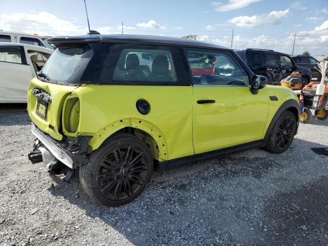 WMW53DH09R2V93137 - 2024 MINI COOPER S GREEN photo 3