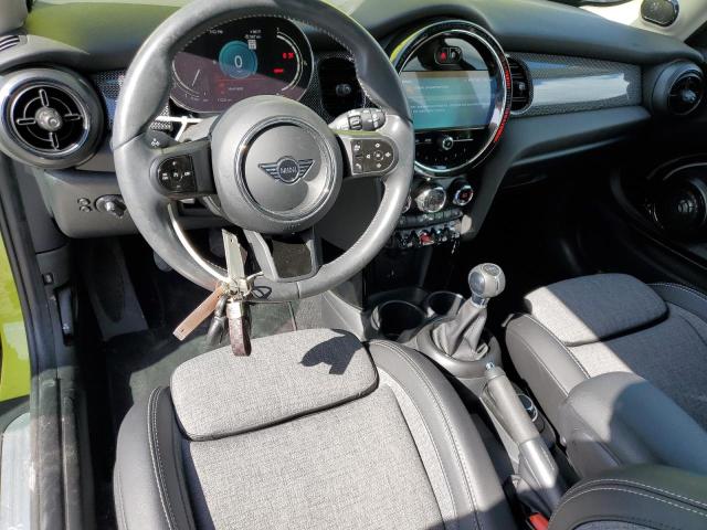 WMW53DH09R2V93137 - 2024 MINI COOPER S GREEN photo 8