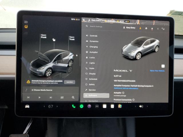 7SAYGDED4PF944691 - 2023 TESLA MODEL Y Gris photo 9