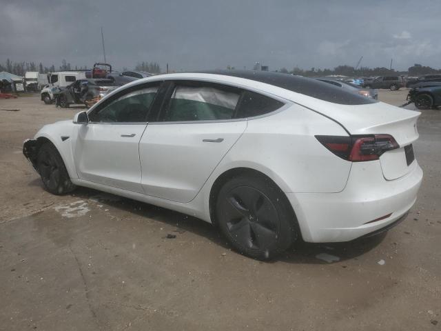 5YJ3E1EA6KF299956 - 2019 TESLA MODEL 3 WHITE photo 2