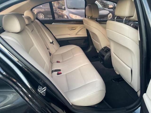 WBAFU7C56DDU66560 - 2013 BMW 535 XI Negro foto 6