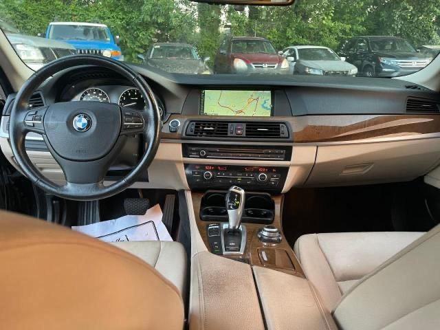 WBAFU7C56DDU66560 - 2013 BMW 535 XI Negro foto 9