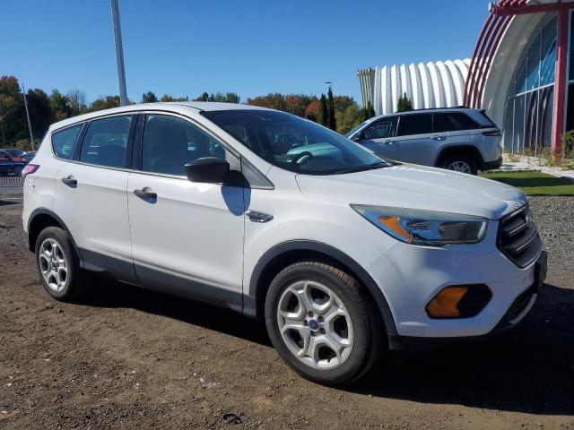 1FMCU0F73HUB84629 - 2017 FORD ESCAPE S WHITE photo 4