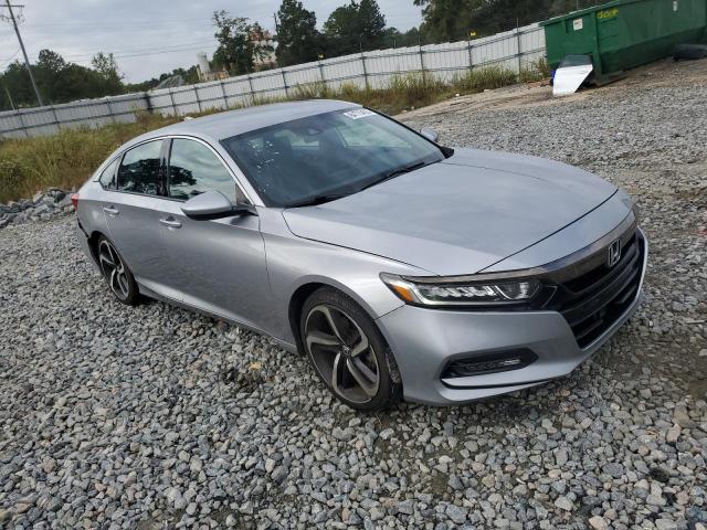 1HGCV1F31JA161704 - 2018 HONDA ACCORD SPORT SILVER photo 4