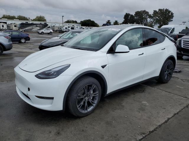 2024 TESLA MODEL Y, 