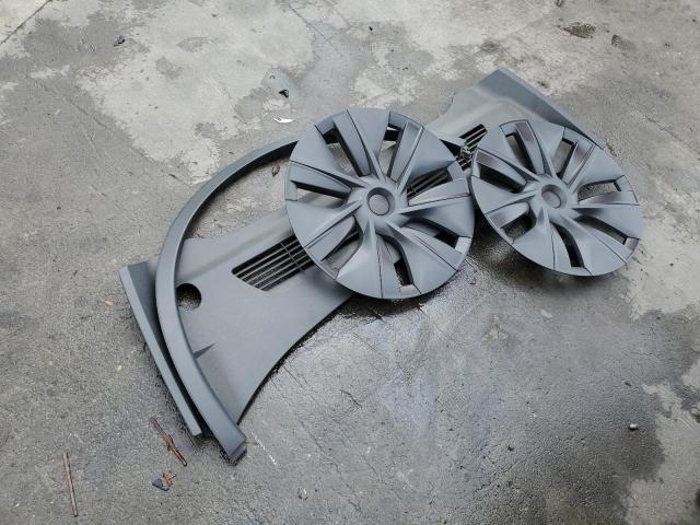 7SAYGDED7RF184503 - 2024 TESLA MODEL Y Biały zdjęcie 12