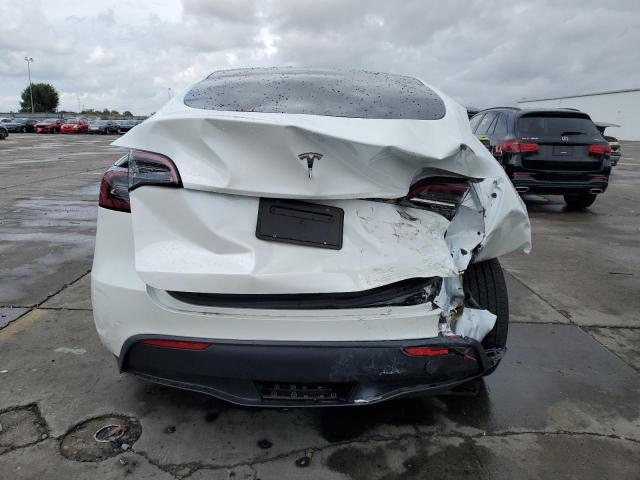 7SAYGDED7RF184503 - 2024 TESLA MODEL Y Biały zdjęcie 6