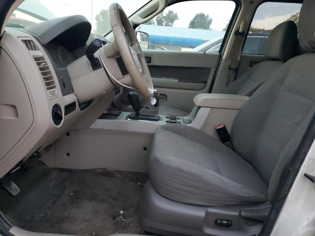 1FMCU03G49KA17858 - 2009 FORD ESCAPE XLT WHITE photo 7