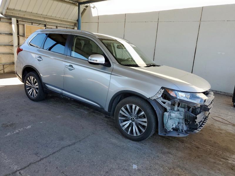 JA4AD3A34KJ001159 - 2019 MITSUBISHI OUTLANDER SE Silber Foto 4
