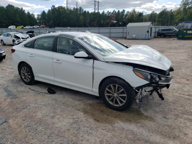 5NPE24AF0JH647206 - 2018 HYUNDAI SONATA SE WHITE photo 4