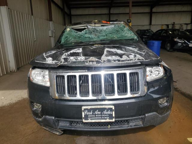 1C4RJFAG8CC166031 - 2012 JEEP GRAND CHER LAREDO Schwarz Foto 5