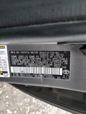 2T1BR32E35C498099 - 2005 TOYOTA COROLLA CE ნაცრისფერი ფოტო 12