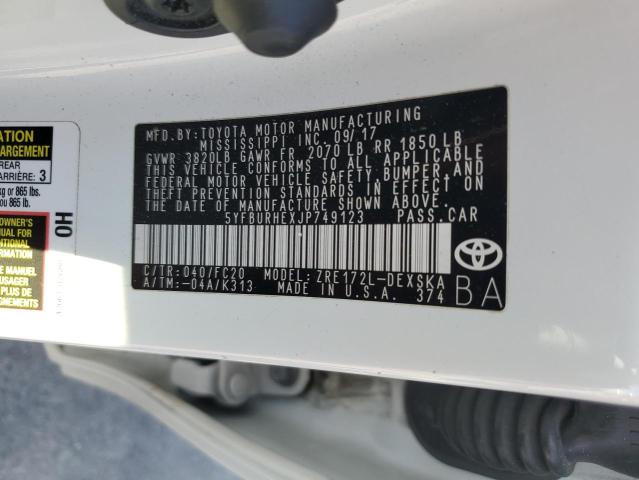 5YFBURHEXJP749123 - 2018 TOYOTA COROLLA L Beyaz fotoğraf 12