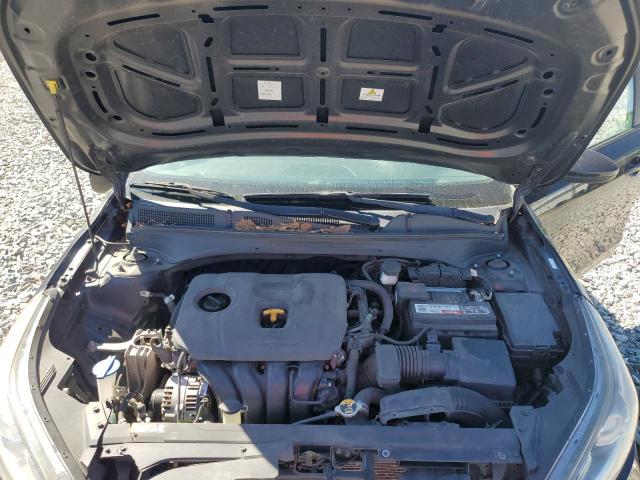 3KPF24AD7KE061000 - 2019 KIA FORTE FE Schwarz Foto 11