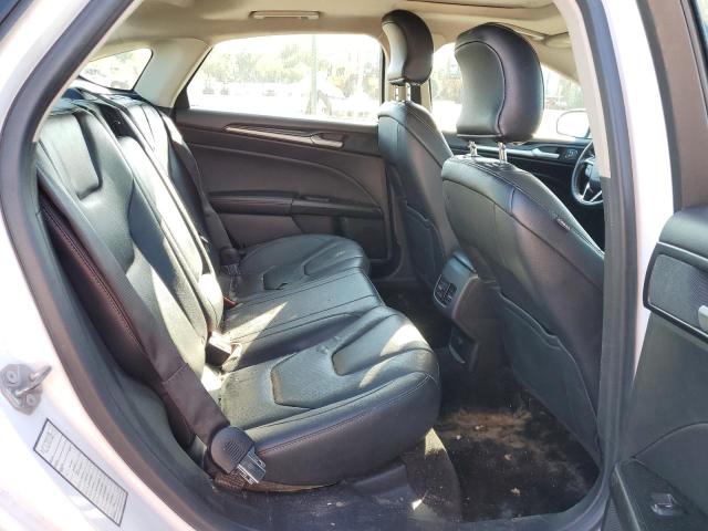 3FA6P0D98KR184482 - 2019 FORD FUSION TITANIUM Blanc photo 10