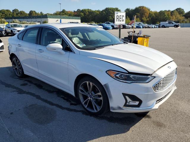 3FA6P0D98KR184482 - 2019 FORD FUSION TITANIUM Blanc photo 4