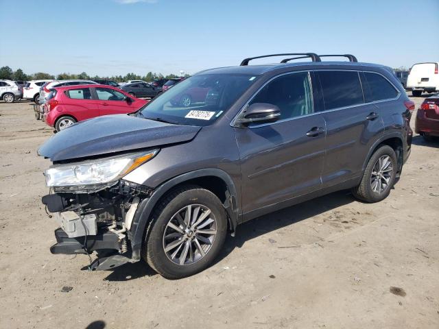 2019 TOYOTA HIGHLANDER SE, 
