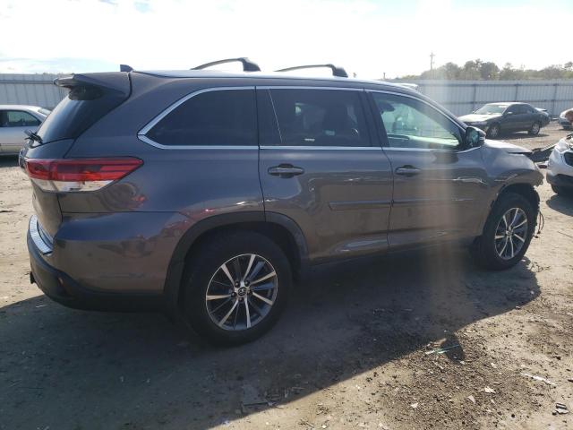 5TDJZRFH5KS984242 - 2019 TOYOTA HIGHLANDER SE Серый фото 3