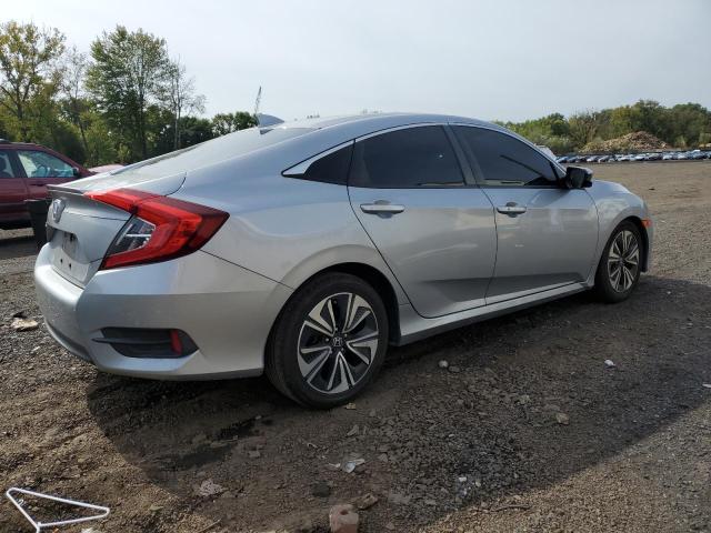 JHMFC1F36JX016073 - 2018 HONDA CIVIC EX Gümüş fotoğraf 3