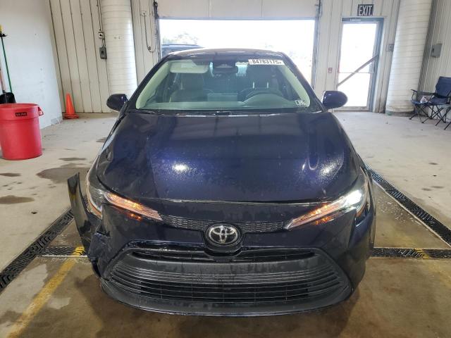 5YFB4MDE4PP052967 - 2023 TOYOTA COROLLA LE ლურჯი ფოტო 5