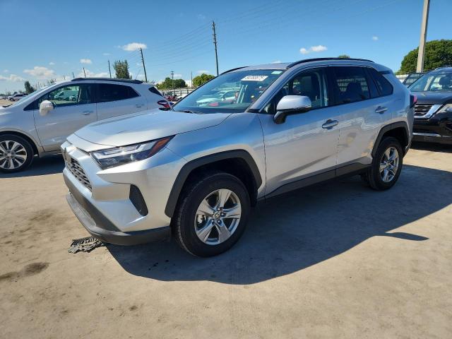 2024 TOYT RAV4 XLE, 