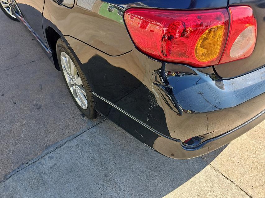 1NXBU4EE5AZ212620 - 2010 TOYOTA COROLLA BASE Noir photo 13