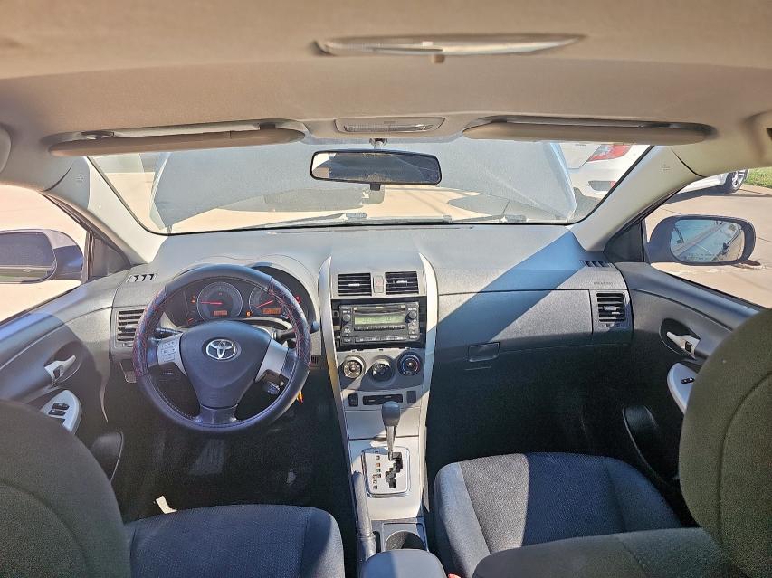 1NXBU4EE5AZ212620 - 2010 TOYOTA COROLLA BASE Noir photo 9