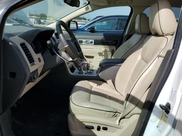 2LMDU88C59BJ12095 - 2009 LINCOLN MKX أبيض صورة 7