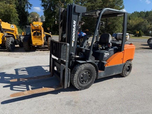 2019 DOOSAN G35-7, null
